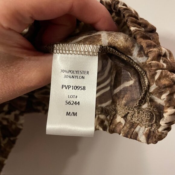 NWT Elan Brown Tulum Boho Abstract Printed Tank Top Ruffle Trim Size Medium - Picture 12 of 15